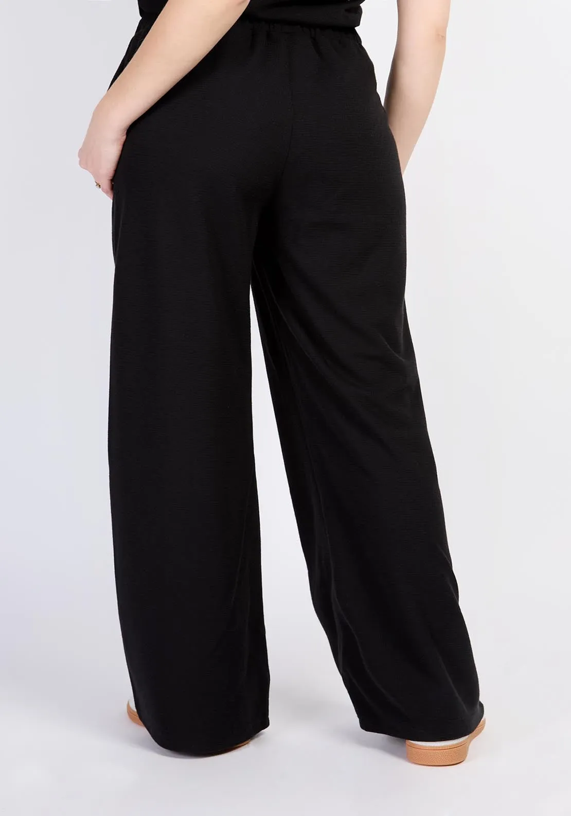 Wide Leg Knitted Trousers - Black