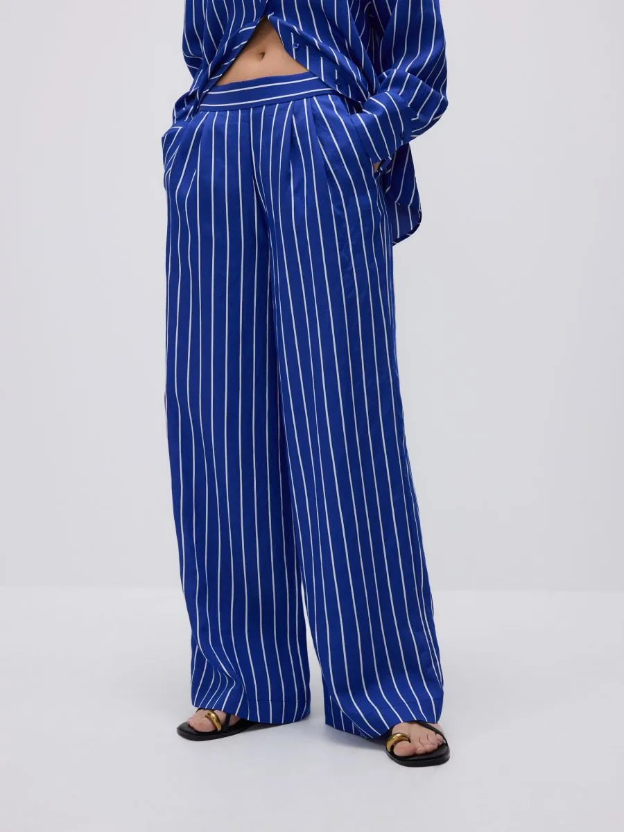 Wide leg lyocell trousers